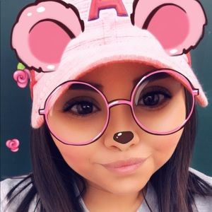 Meet your Posher, Joann